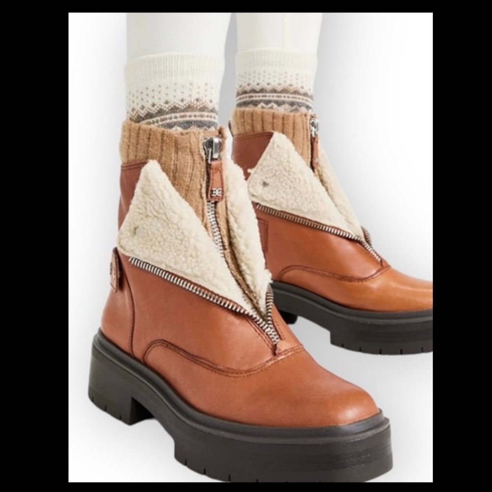 Sam Edelman’s Linds Chelsea Boots